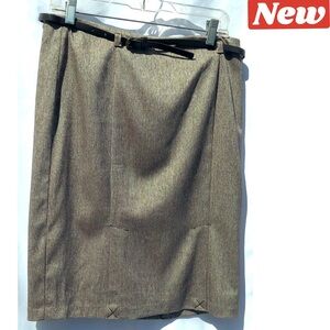 🆕 STUDIO M shiny classic pencil skirt Brown and goldish size 8